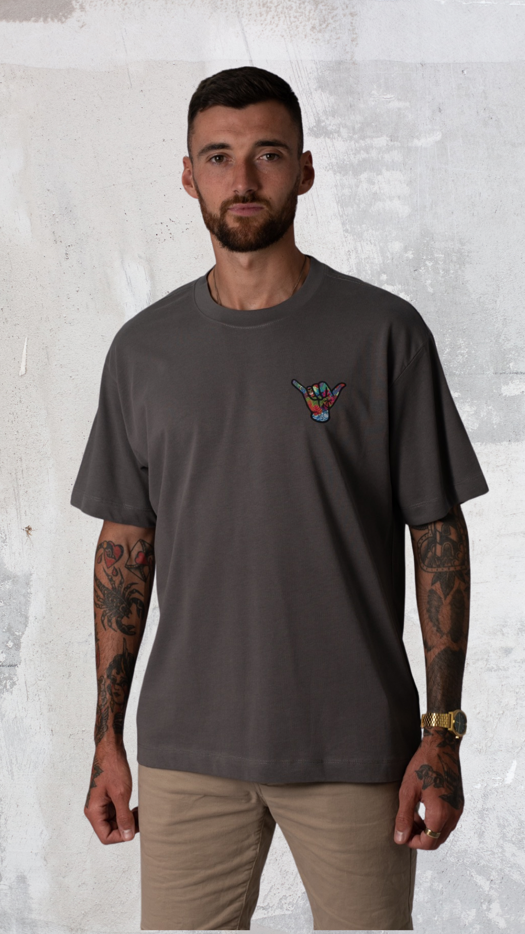 Shaka Hand Heavy Weight T shirt (Charcoal)